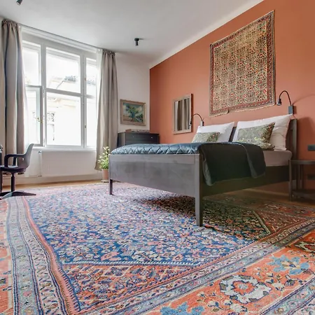 Prague Heart Of Old Town Comfy Home 2Bdr 2Bath Exterior photo